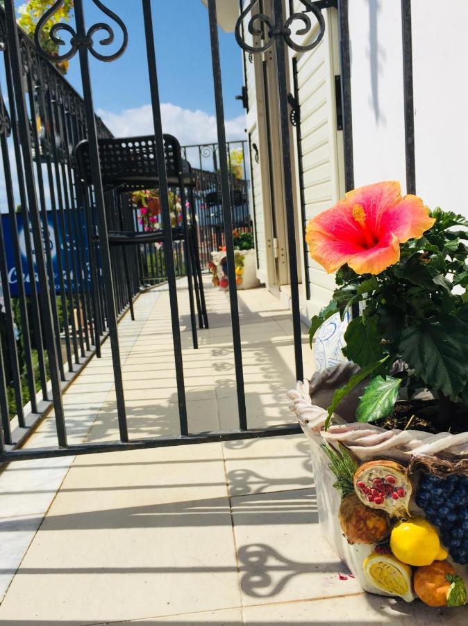Bed & Breakfast Chiaro Di Luna Taormina
