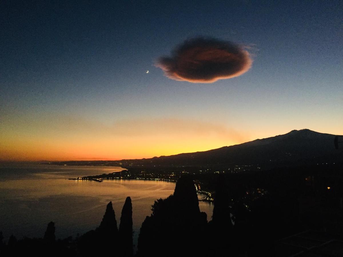 Bed & Breakfast Chiaro Di Luna Taormina